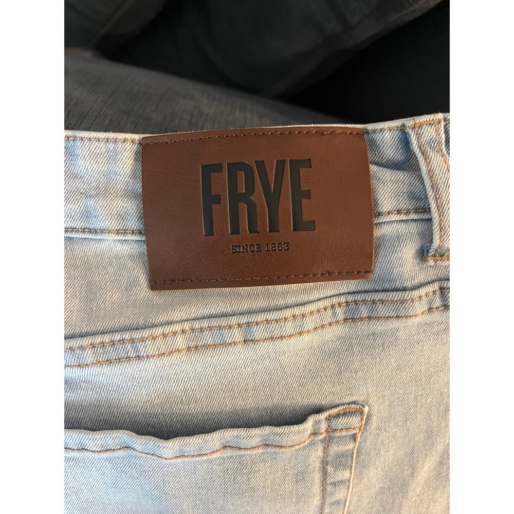 FRYE Light Wash High Waisted Straight‎ Leg Jeans Women Size 12 31 - Picture 7 of 8